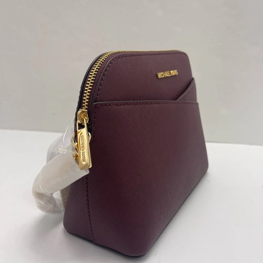 MICHAEL KORS Jet Set Travel Medium Dome Crossbody XCROSS XBODY Bag
Oxblood
NWT - Picture 2 of 16